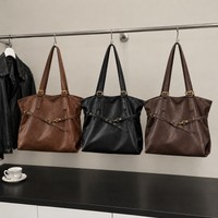 Vintage Wide body Shoulder Bag™