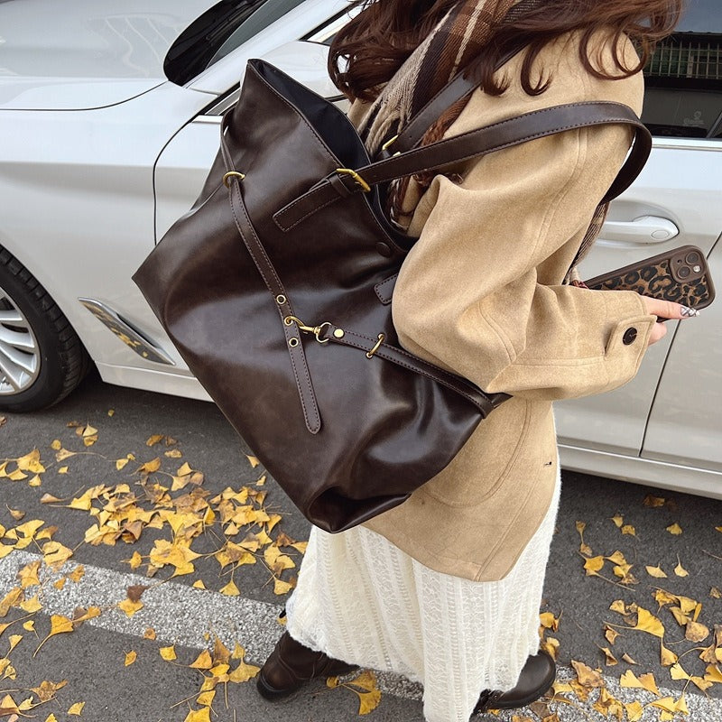 Vintage Wide body Shoulder Bag™